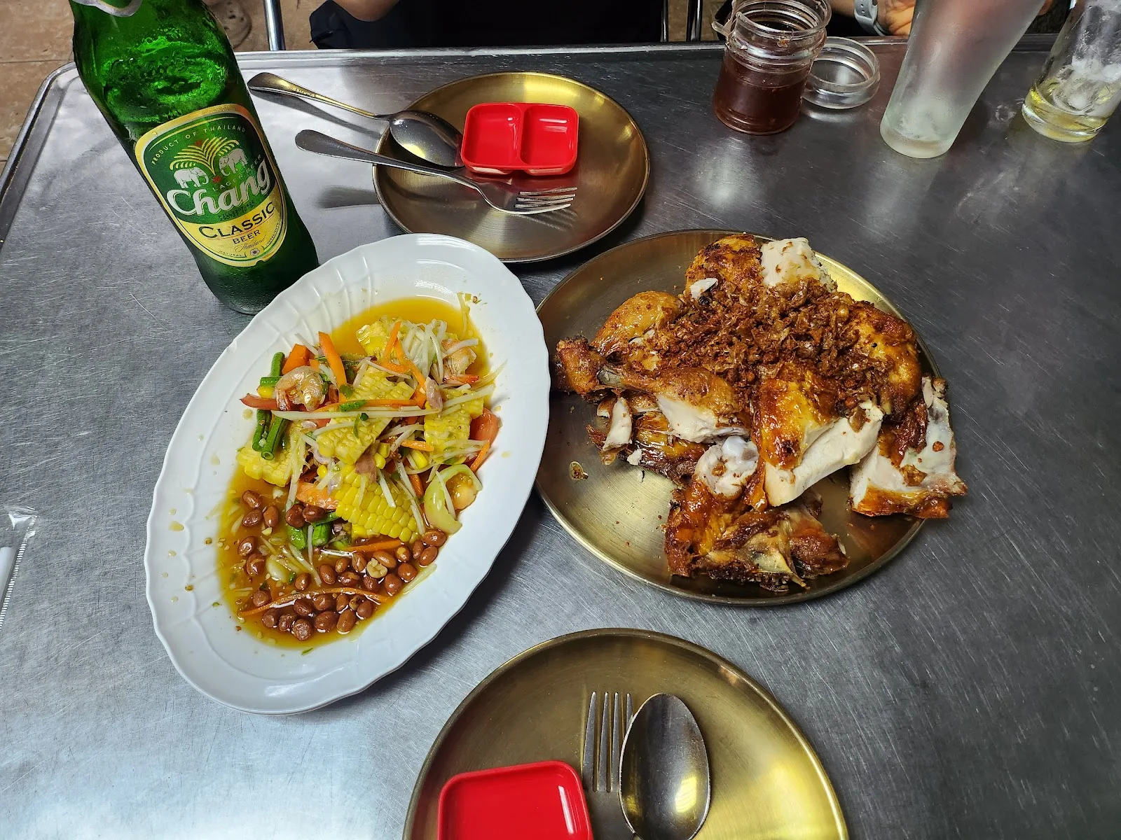 ภาพจริงของ ไก่ทอดเจ๊กี ย่านนานา จาก Google Maps (รูปที่ 4)