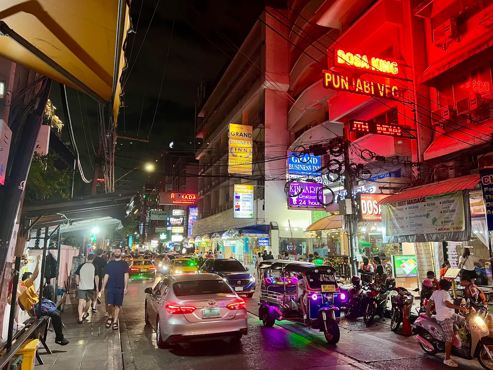 ภาพจริงของ ซอย สุขุมวิท 11 ย่านนานา จาก Google Maps