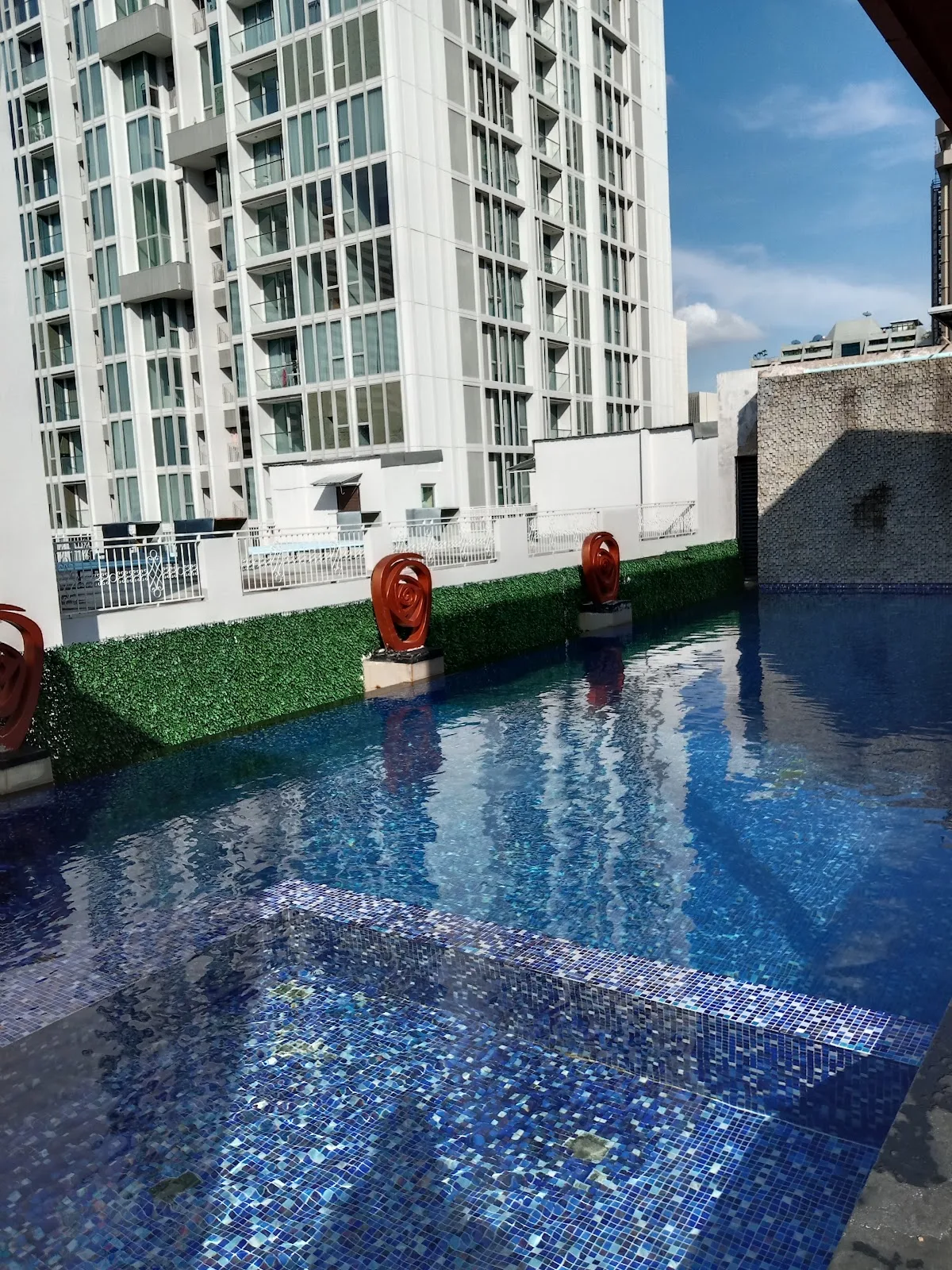 Dazzle Residence
