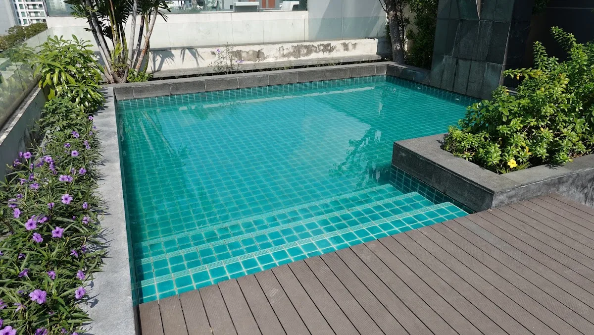 ภาพจริงของ 15 Sukhumvit Residences ย่านนานา จาก Google Maps (รูปที่ 2)